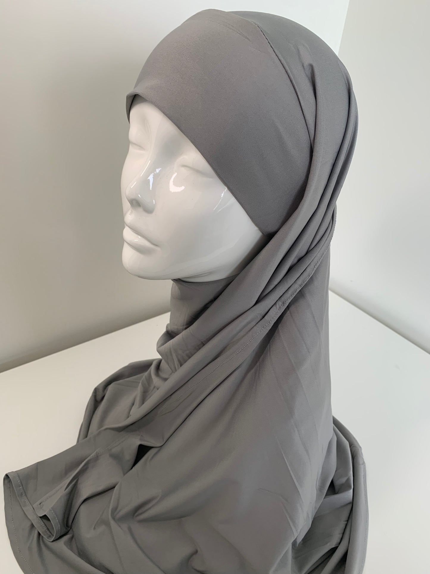 hijab half moon lycra